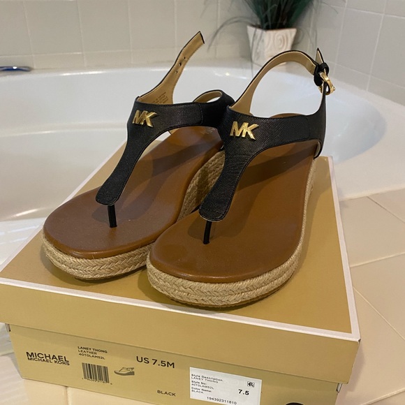 Michael kors thing wedge size 7.5 - Picture 1 of 2